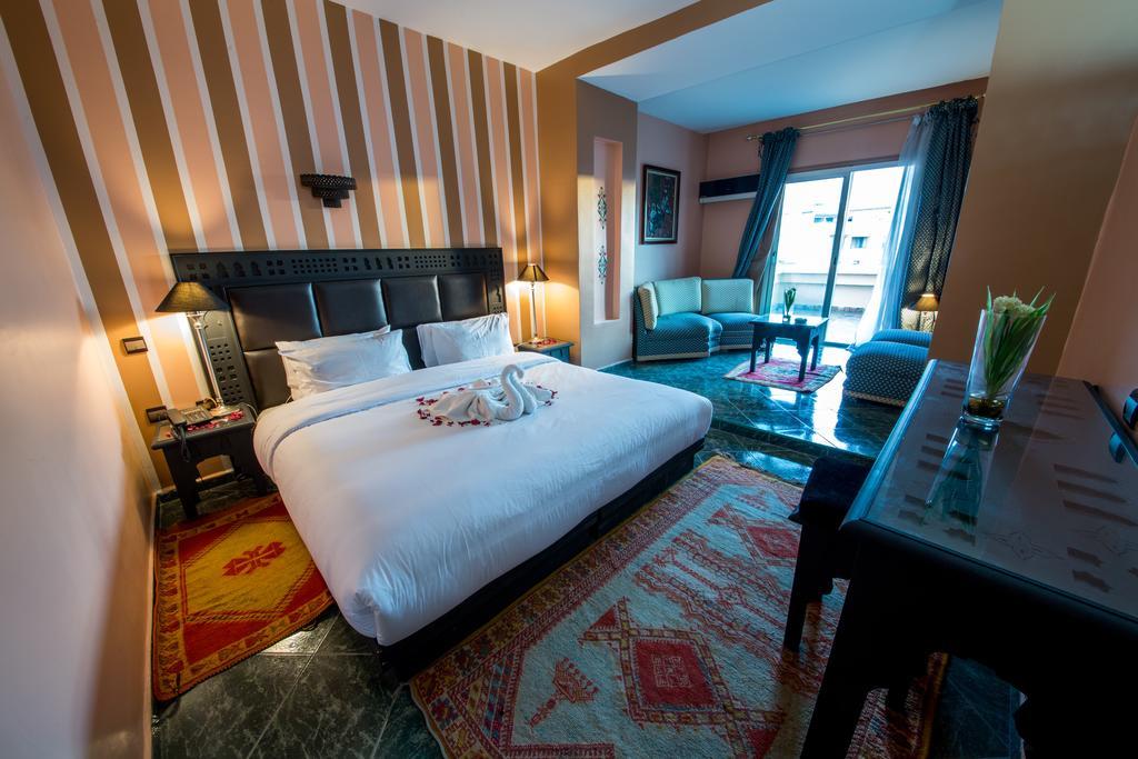 Hotel Akouas Meknes Room photo
