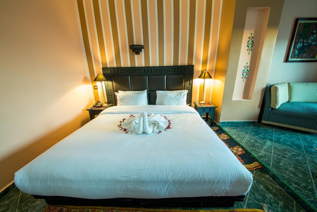 Hotel Akouas Meknes Room photo